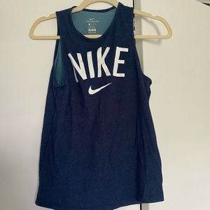 Workout tank top